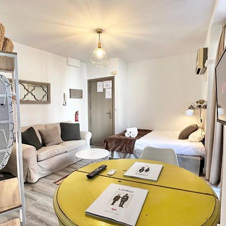 Appartement Estudio Puerta Cerrada à Madrid Extérieur photo